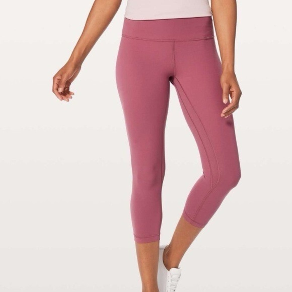 (EUC) Lululemon Align Crop SZ4